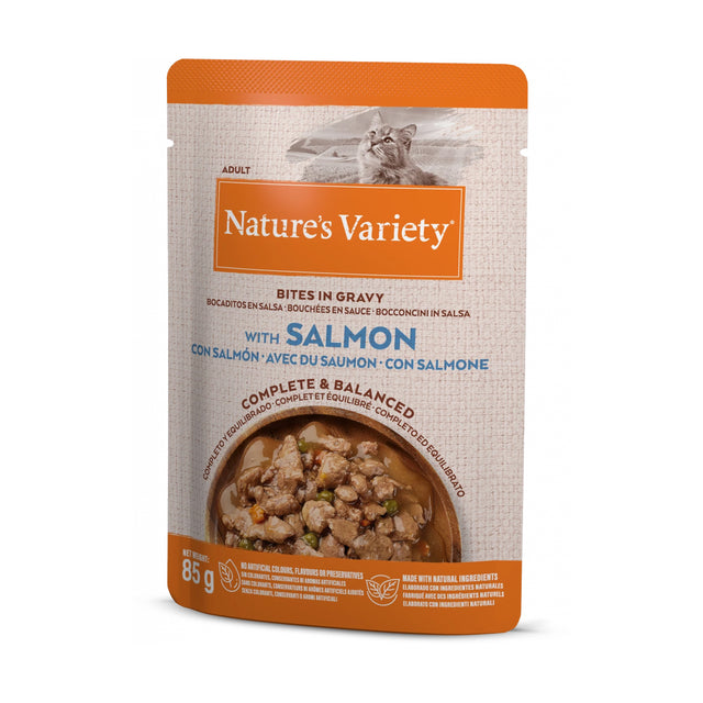 Nature's Variety Bites in Gravy with Salmon For Cats
