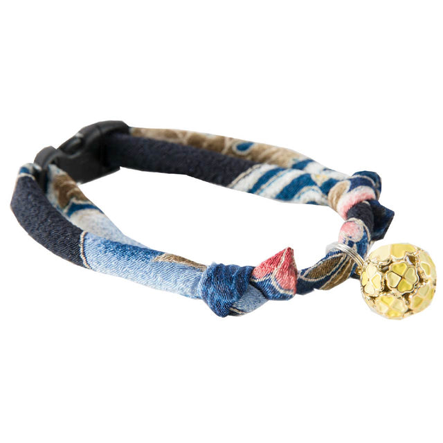 Necoichi Chirimen Cat Collar with Clover Bell Navy