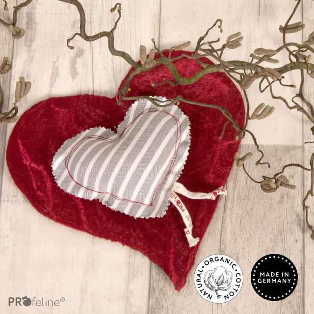 Profeline - Cat Toy Organic LoveHeart