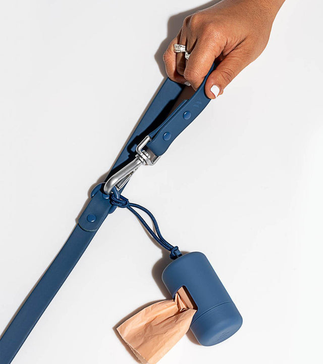 Wild One Poop Bag Carrier 2.0 - Navy